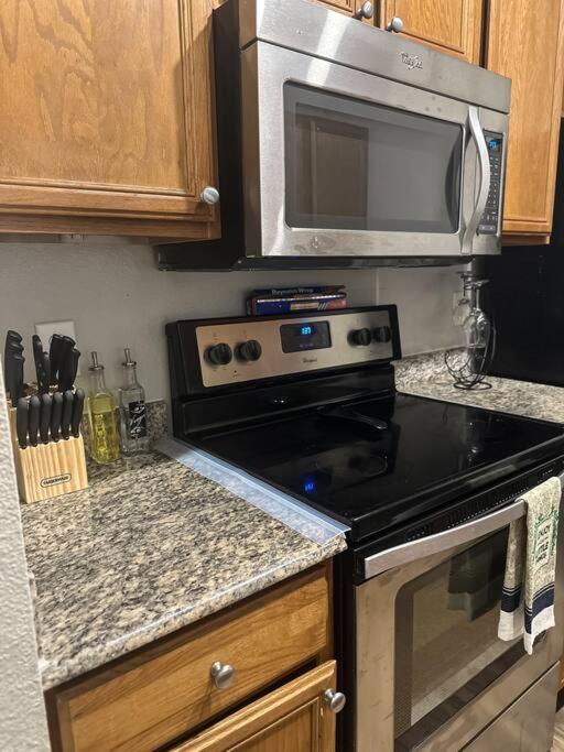 Devine Livings At Hermann Park Apartment Houston Luaran gambar