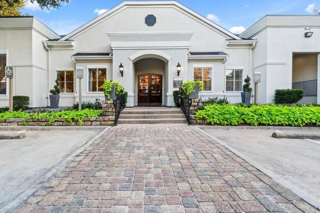 Devine Livings At Hermann Park Apartment Houston Luaran gambar
